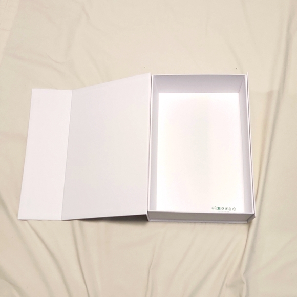 Bottega Veneta Empty Box White - Picture 2 of 11